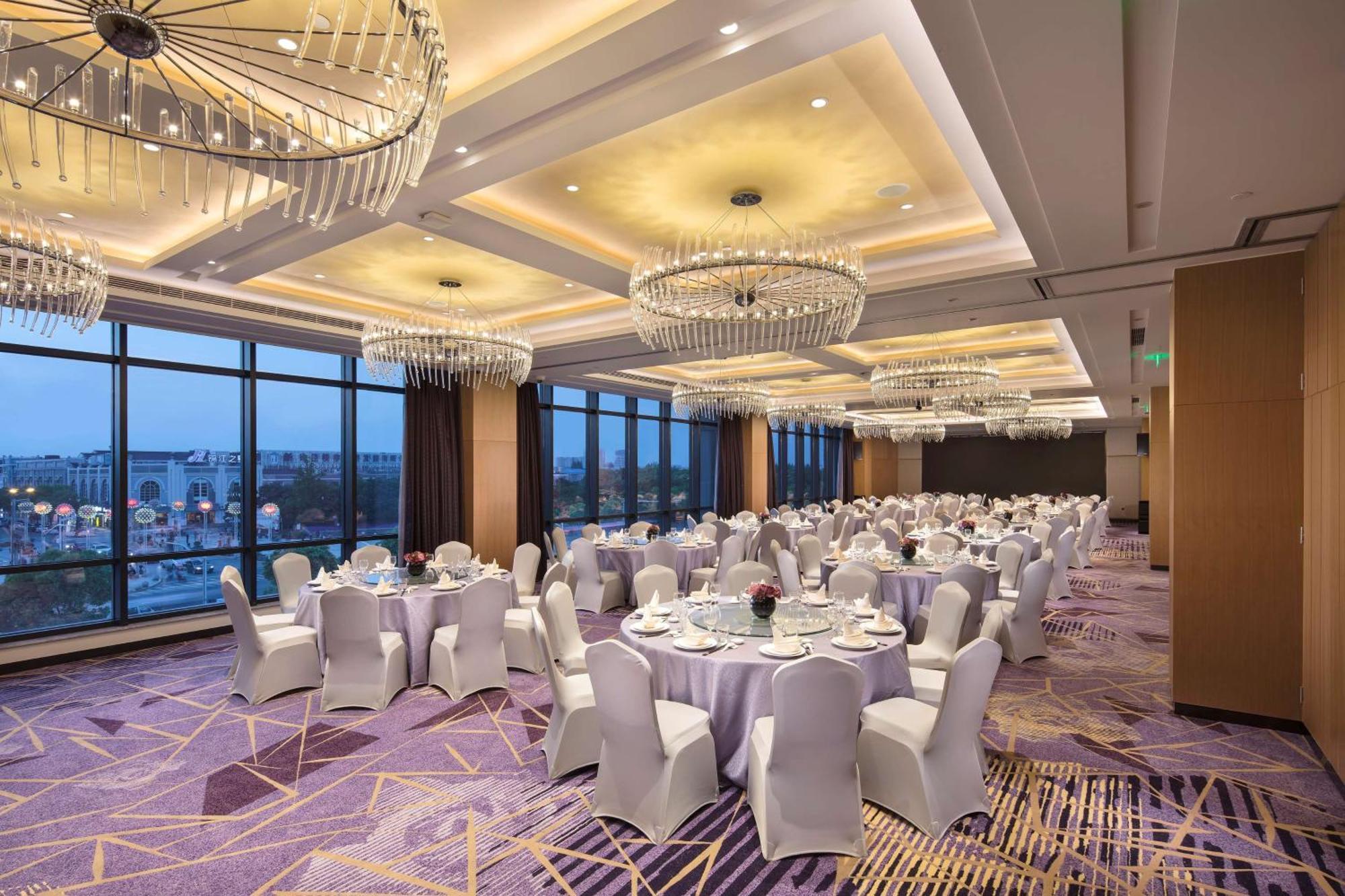 Hilton Garden Inn Shanghai Hongqiao Necc מראה חיצוני תמונה